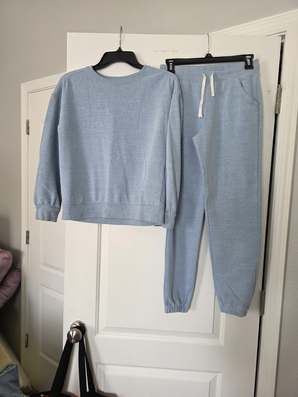 Cat & Jack Light Blue Kids Sweatshirt and Jogger Set
